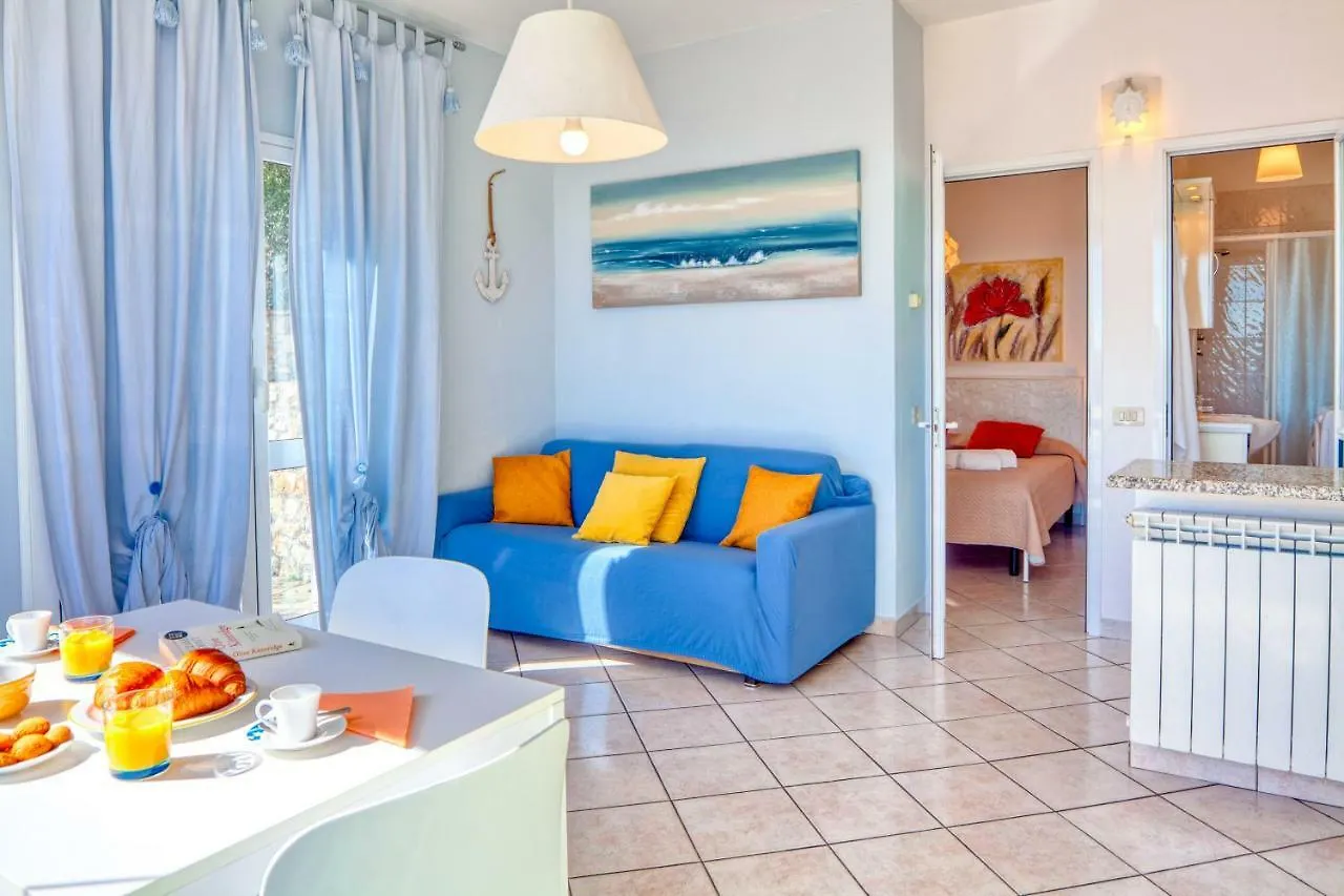 Il Geranio Sant'Elmo - Diano Marina Apartment 0*,  Italy